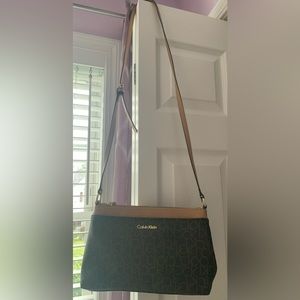 Calvin Klein Crossbody